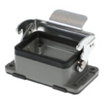 Tööstuspistiku korpus HDC; mõõt 6B; paneelile