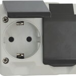 Pistikupesa 2-ne maandusega pinnapealne IP44 Malmbergs (hall)