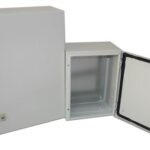 Metallkilp 500x600x250mm (LxKxS) IP66